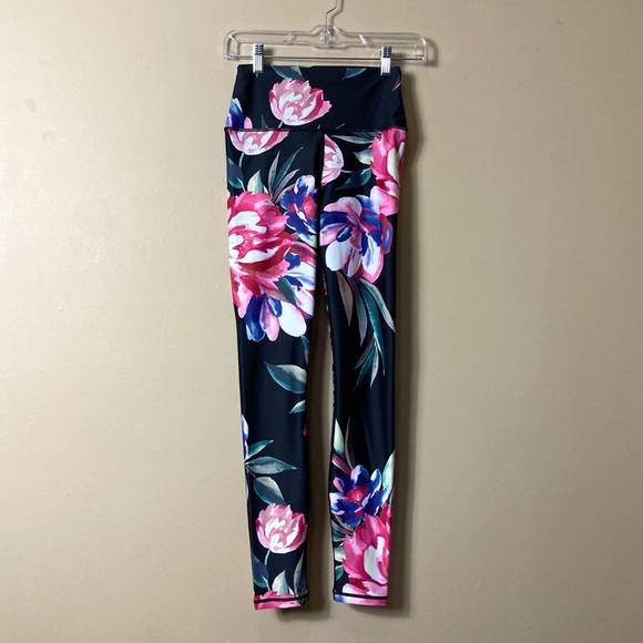 Carbon38 Romantic Floral High Rise Full Length Leggings - Picture 4 of 10